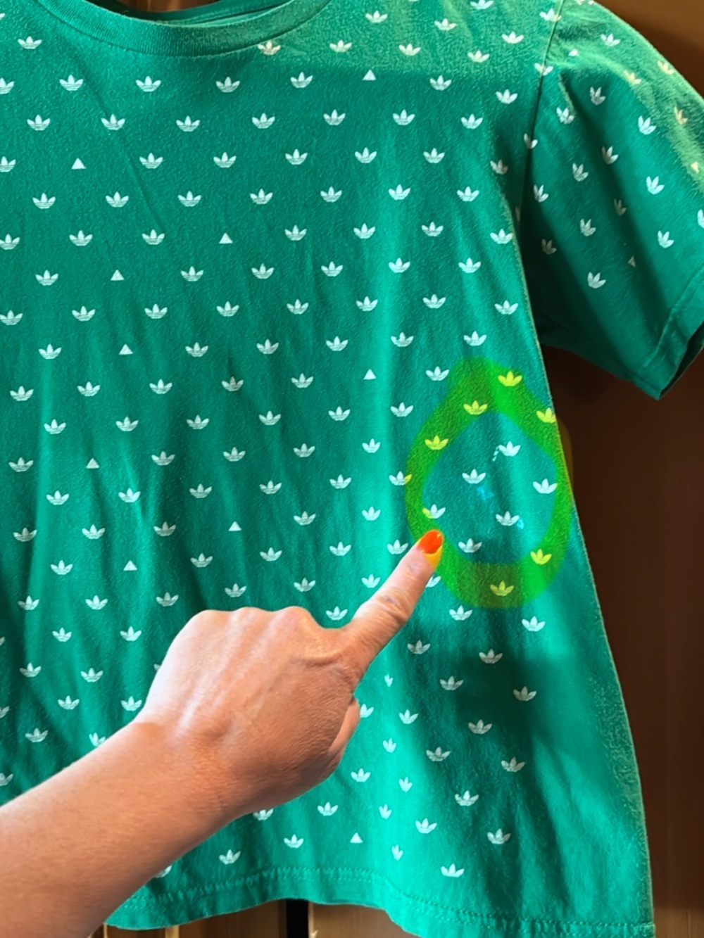 Adidas Green Short Sleeve Crop Tee with Logo Pattern *please read description * - Picture 9 of 11